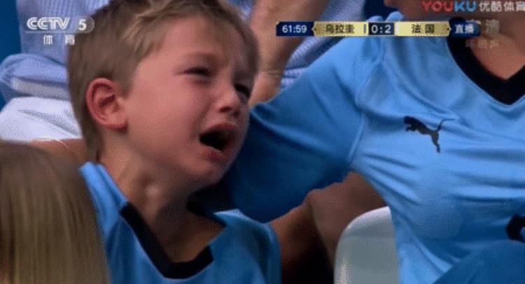 世界杯足球观后感「把足球融入生命里世界杯历史上10大感人瞬间你看哭了吗」