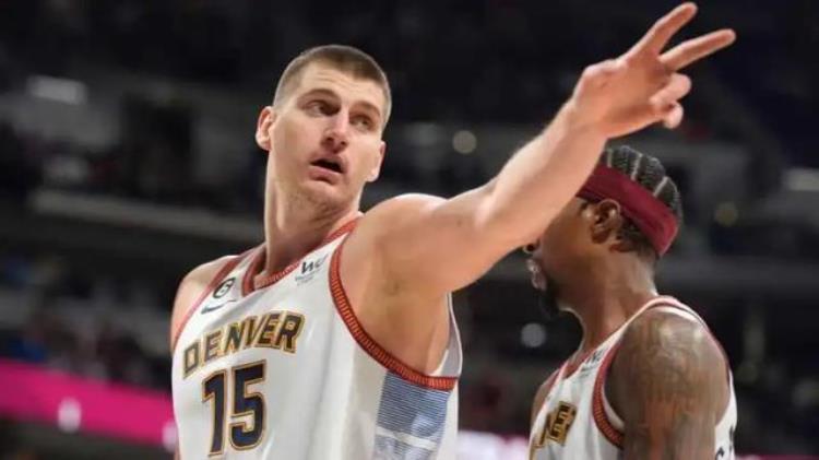 NBA圣诞大战前25位球星排行榜库里保罗汤普森谁更胜一筹