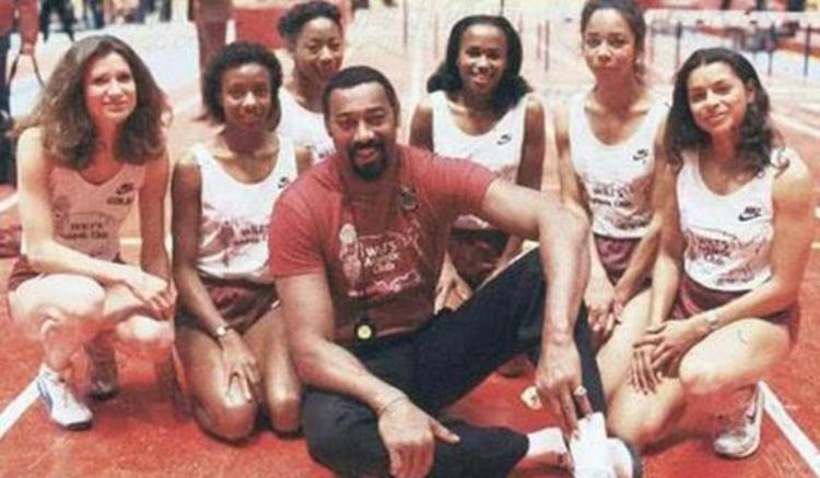 张伯伦 身体素质「NBA历史上的记录狂人张伯伦的身体素质真有传说中那么神」
