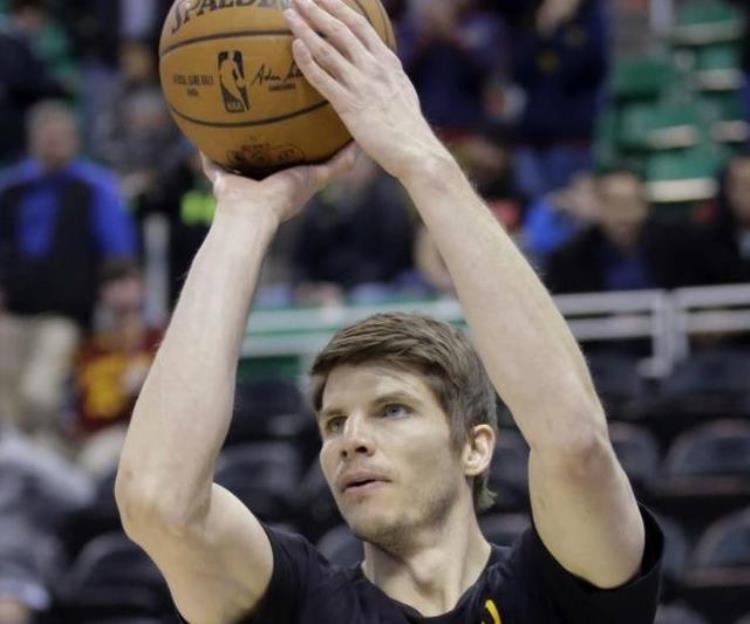 最强nba投篮天王诺维茨基「有球必进美媒盘点NBA十大神级射手诺维茨基只能垫底」