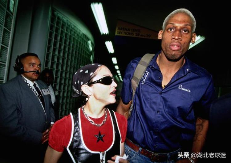 罗德曼进入nba「前NBA巨星真会玩英媒罗德曼身边美女无数命根子严重受损3次」