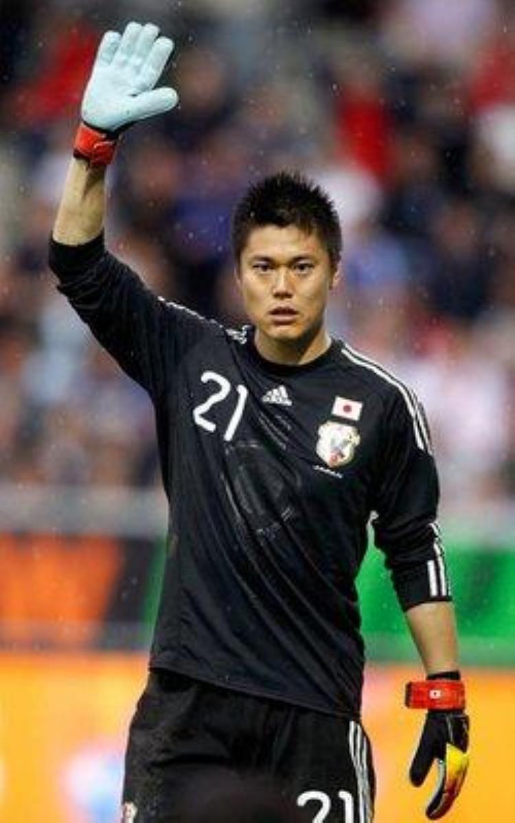 日本队对应足球小将人物本田圭佑是日向大空翼非香川莫属