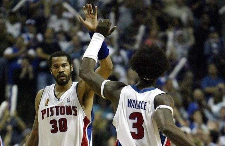 NBA双塔组合「NBA历史上实力最强的4个内线双塔组合其中5人得过总冠军」