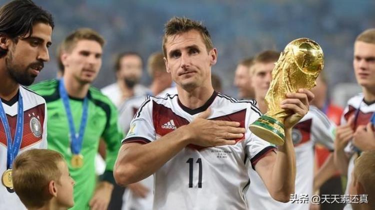 历届世界杯最佳射手进球数「新世纪以来的前四届世界杯德国队内最佳射手的进球数都是5个」