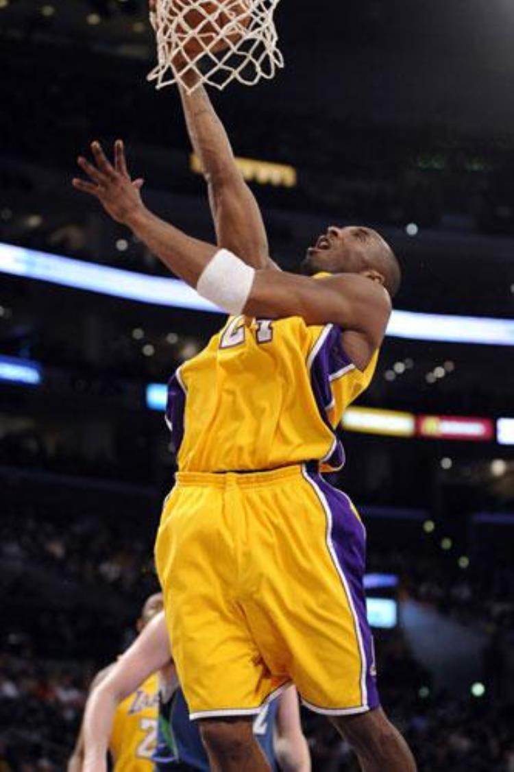 张伯伦的体能「精力充沛盘点NBA体力最好的十大球星张伯伦仅排第三名」