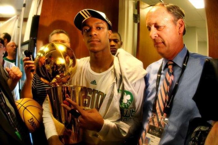 nba获得助攻王最多的球员「16年NBA生涯2个总冠军3次助攻王4届全明星他只赚118亿美金」