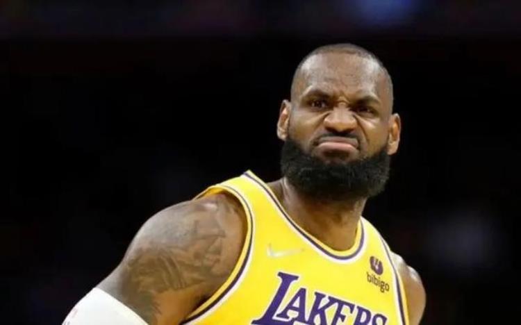 赞美一下nba球星勒布朗詹姆斯的话「赞美一下NBA球星勒布朗詹姆斯」