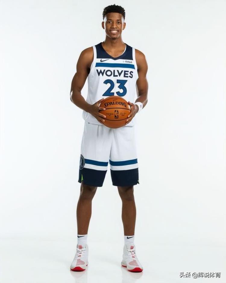 NBA饮水机球员「大学时代打得风生水起这几位球员到了NBA却成了饮水机管理员」