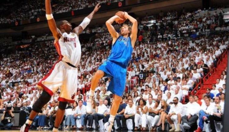 最强nba投篮天王诺维茨基「有球必进美媒盘点NBA十大神级射手诺维茨基只能垫底」