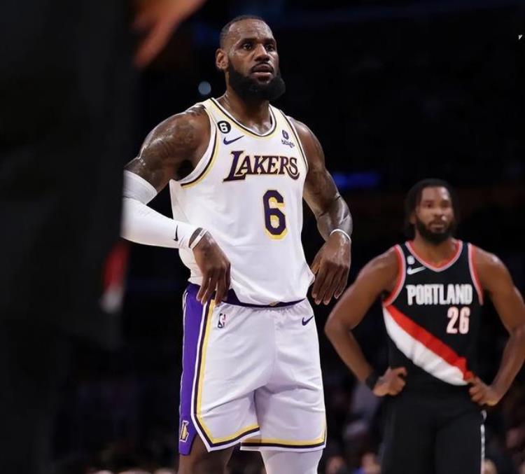nba非卖品的球员「NBA现役30支球队都有当家球星那属于非卖品有几人」