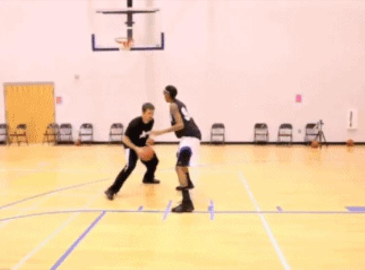 nba后卫过人集锦「NBA现役后卫5大过人秘籍欧文100种过人精选之一哈登连环胯下」