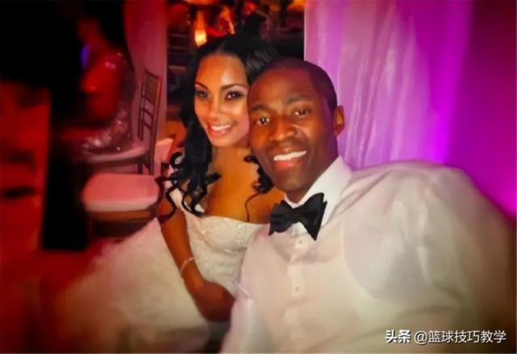 结婚前一天晚上还通宵打球他是NBA运球最骚的男人