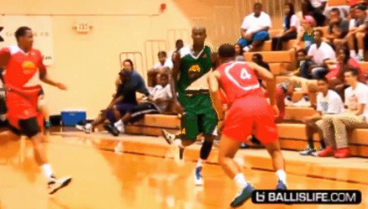 结婚前一天晚上还通宵打球他是NBA运球最骚的男人