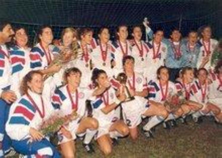 美国女足几次世界杯冠军「历届女足世界杯冠亚季军一览中国女足一次亚军美国四次夺冠」