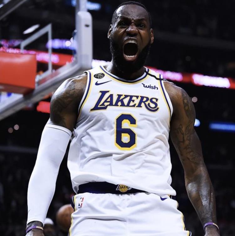 NBA75年历史里攻防一体最强阵容应该是哪5人