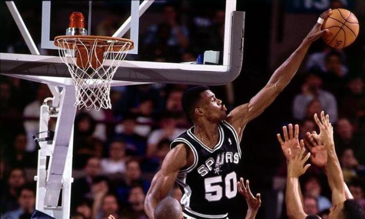 最强nba拥有十级封防的球员「禁区守护神盘点NBA盖帽能力最强的十大球星前三名实至名归」