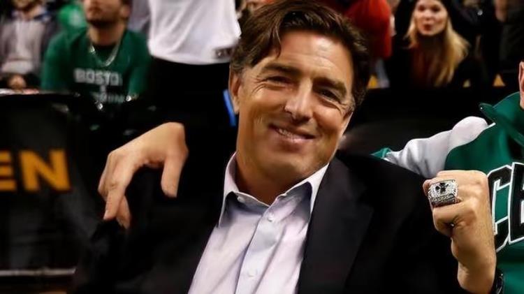 NBA五位绝佳的老板拉克布挥金如土却大赚库班独爱外籍球员