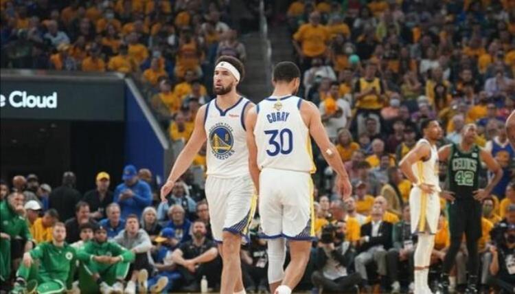 哈登和小卡谁厉害「NBA过去十年仅有四人算是超级巨星哈登小卡不够格第一无悬念」