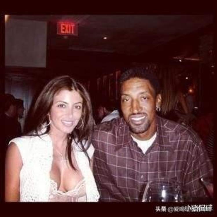 被绿的nba球星「头上绿油油的5位NBA巨星他被表弟绿最惨的他夫妻白人生黑娃」