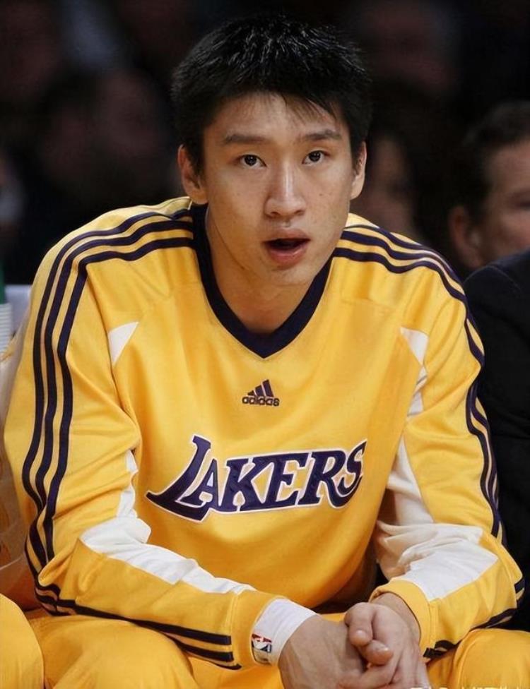 易建联在nba单场最高得分「中国球员NBA单场最高得分易建联31分周琦6分那姚明王治郅呢」