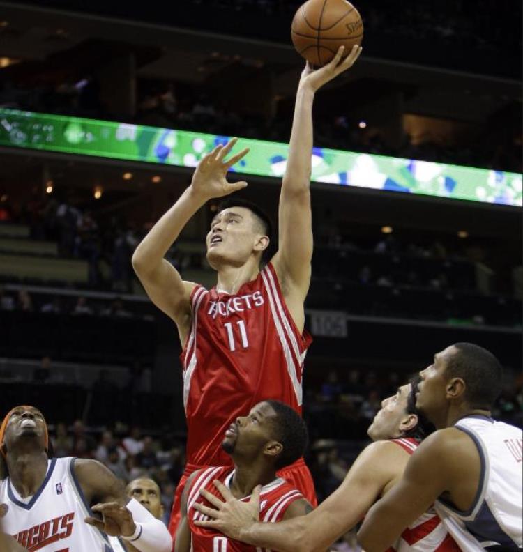 身高最高的nba球员「身高对于NBA球星有多重要这5位若再高5cm有望统治联盟」