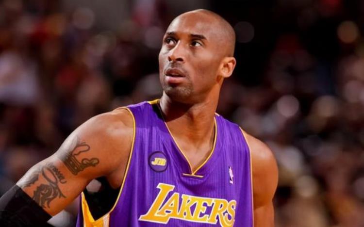 科比球迷纪念科比「传奇的开端科比NBA生涯第1分24周年纪念日挚友转发祈祷」