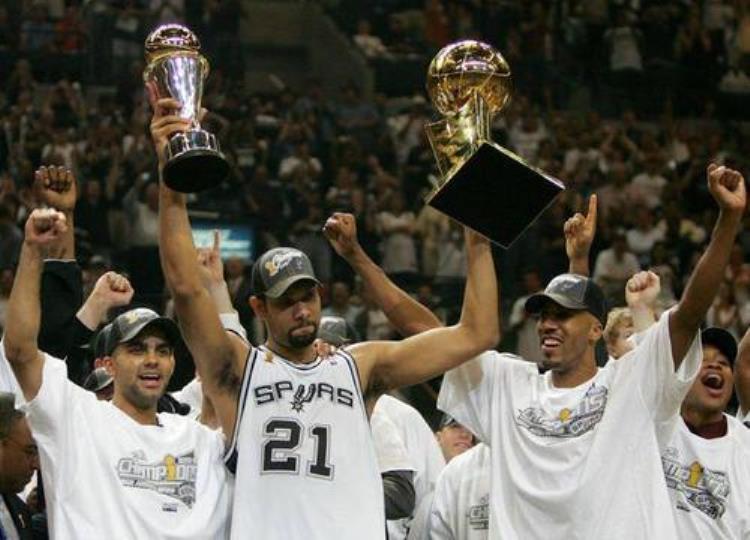 NBA考古2005年的NBA总决赛MVP为什么没有颁给吉诺比利