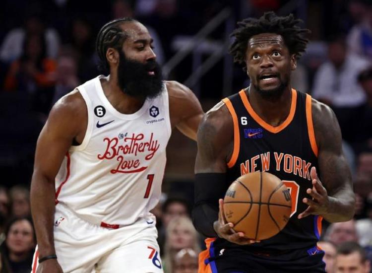 NBA历史第一三分「完美转型就在今天NBA历史第一的三分纪录被33岁超巨刷新了」