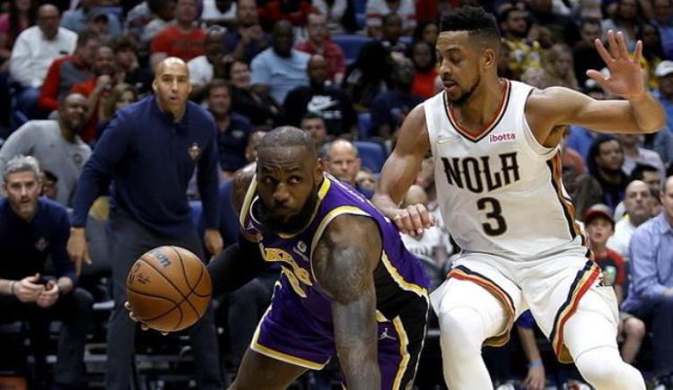 nba球队东部强还是西部强「西强东弱分区大PK领头羊西部完胜湖人若在东部将提前出局」