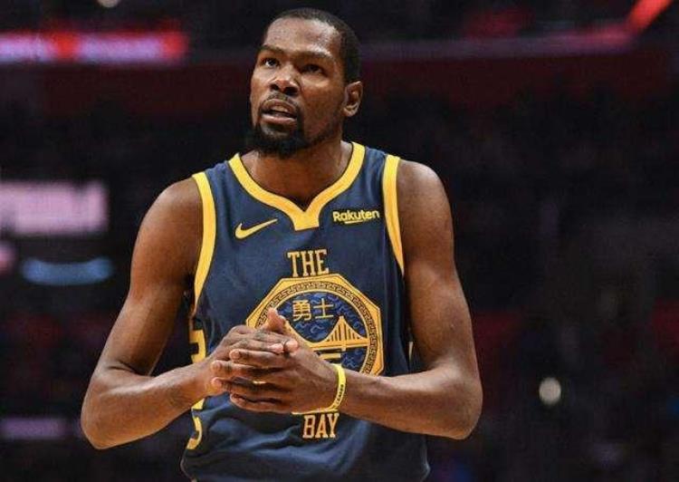 NBA劳资规则大讲堂球员合同中的选项条款是双方博弈的结果