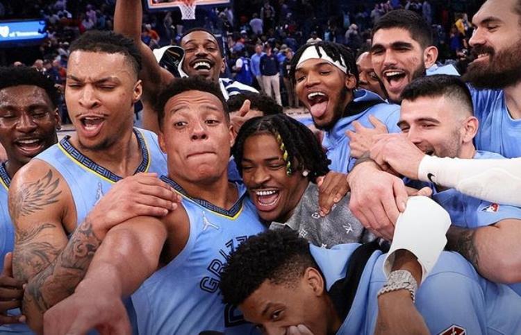 nba球队东部强还是西部强「西强东弱分区大PK领头羊西部完胜湖人若在东部将提前出局」