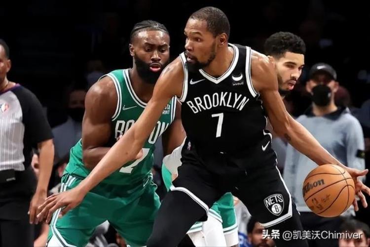 盘点NBA球队木地板彩绘风格及实际应用篮网篇