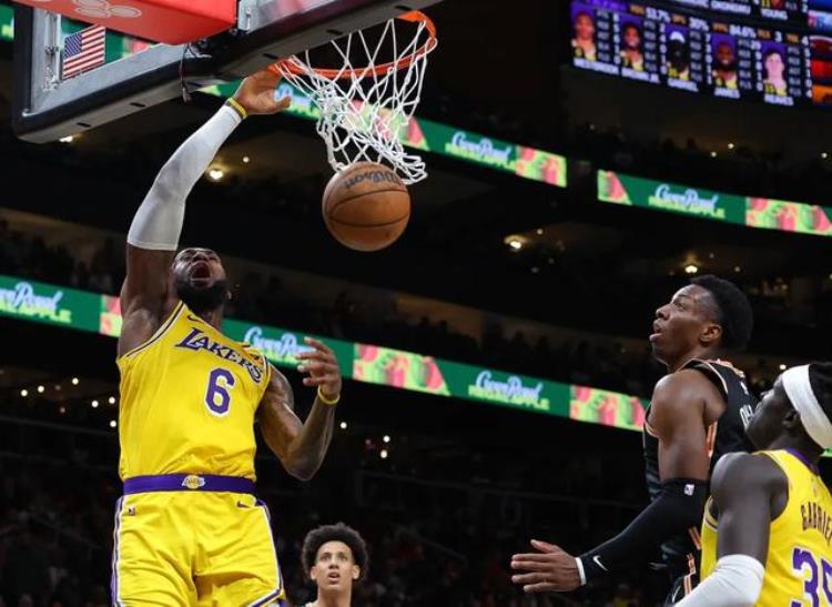 詹姆斯预计生涯得分「NBA每个年龄段的得分记录为詹姆斯量身打造的记录」