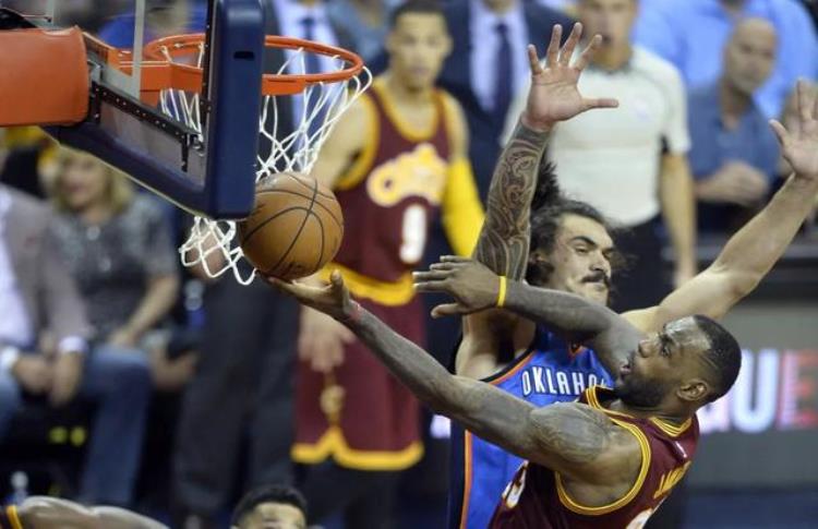 詹姆斯预计生涯得分「NBA每个年龄段的得分记录为詹姆斯量身打造的记录」