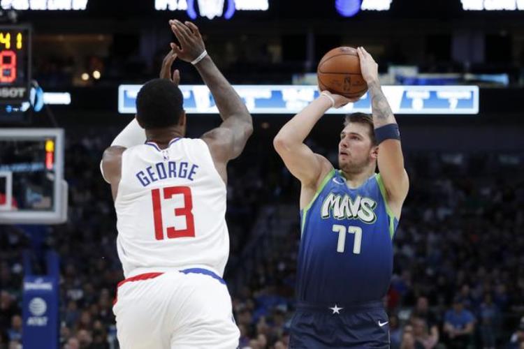 nba季后赛首轮结果「转发收藏本赛季NBA季后赛首轮对决完整赛程出炉」