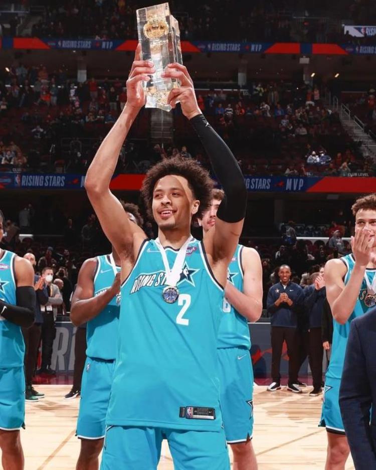应力性骨折NBA状元决定手术本赛季正式报销