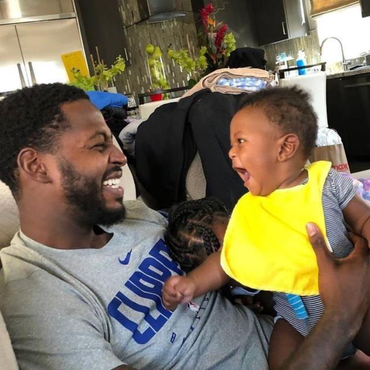 NBA励志故事主角都叫格林5个格林妻子一个比一个美