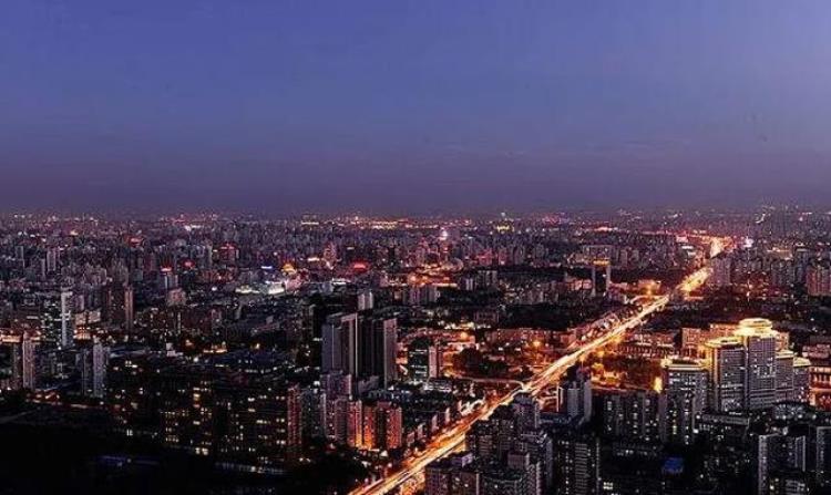 满5年就能拿中国绿卡外国人永久居留管理条例为何招反对