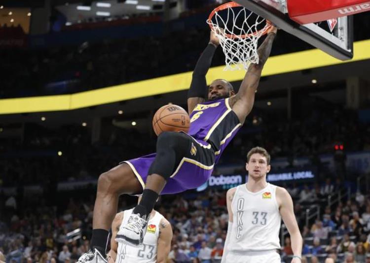 詹姆斯预计生涯得分「NBA每个年龄段的得分记录为詹姆斯量身打造的记录」
