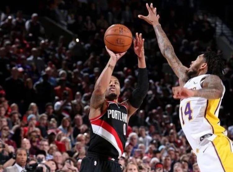 利拉德nba绝杀成功率「NBA历史十大1秒内绝杀利拉德09秒都垫底榜首01秒绝杀创神迹」