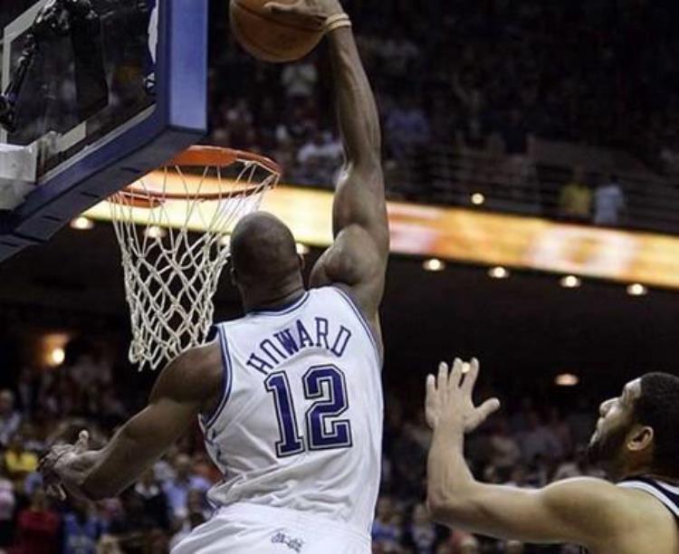 利拉德nba绝杀成功率「NBA历史十大1秒内绝杀利拉德09秒都垫底榜首01秒绝杀创神迹」