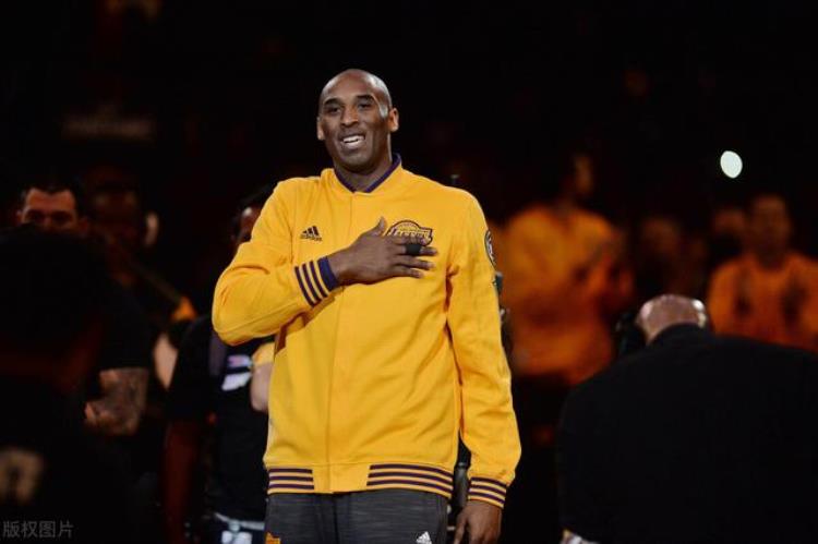 关于科比的书籍哪一本最好「关于科比的两本经典书籍作为NBA球迷这85万字你都欣赏过吗」