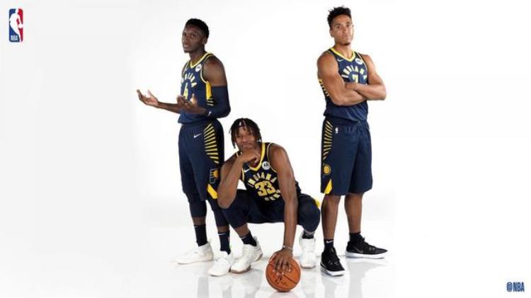 火箭湖人公牛「NBA官方晒湖人篮网火箭国王及步行者媒体日合照」