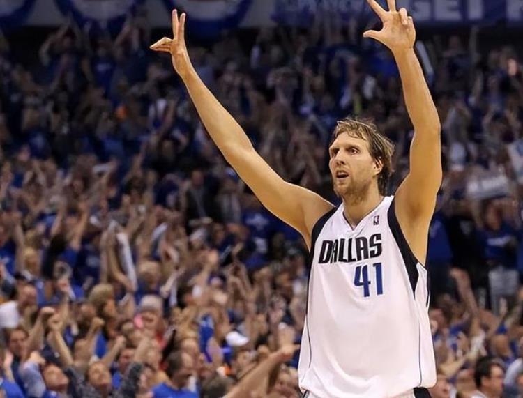 旱的旱死NBA各队MVP排行8队0MVP绿军10次登顶老詹填两队空白