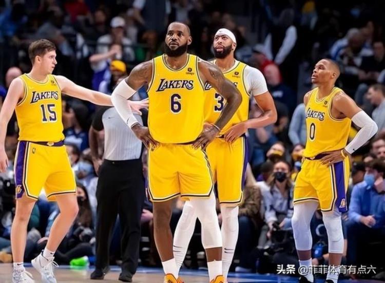 詹姆斯哈登几届得分王「NBA各节得分榜库里哈登领衔詹姆斯末节之王KD保罗太遗憾了」