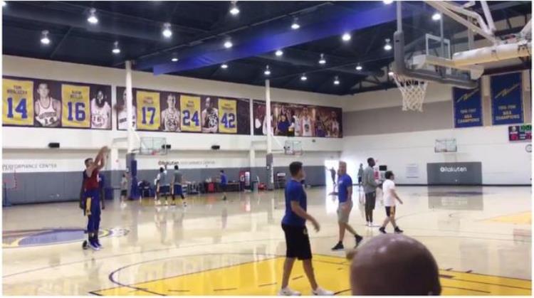 nba队内训练赛「可怕NBA内部偷偷这样训练盘点各队训练趣闻」
