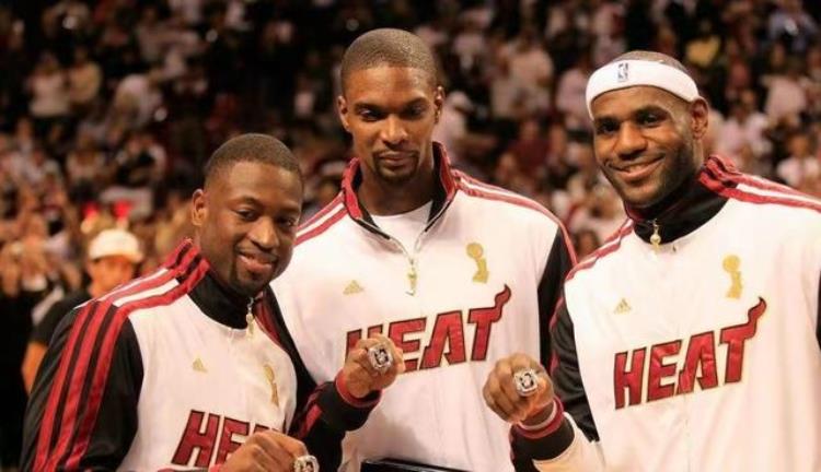 NBA历史三巨头排行「NBA历史十大三巨头排名库里杜兰特克莱仅第七GDP拿4冠排第三」