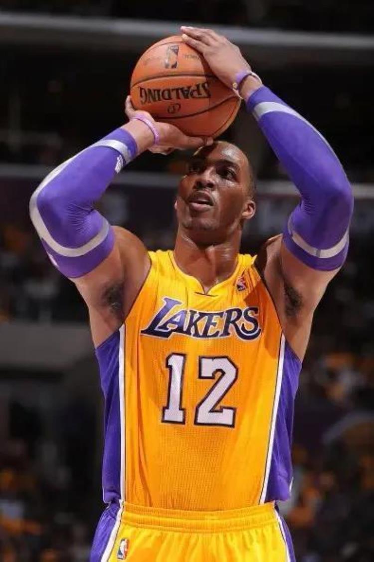 nba单赛季罚球数排行「盘点NBA历史单场罚球数排行无哈登本西蒙斯耻辱性上榜」