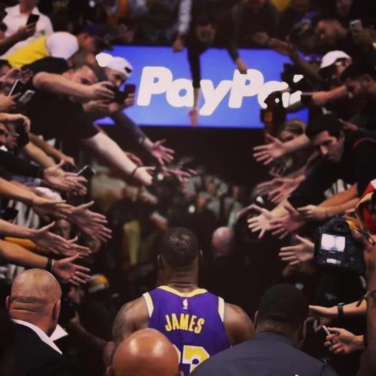 圣诞头像NBA「23期NBA高清美式篮球头像喜欢的认领」
