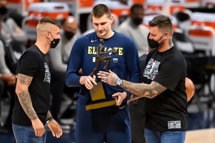 5年254亿NBA历史第一合同约基奇夏天有机会成为历史第一人